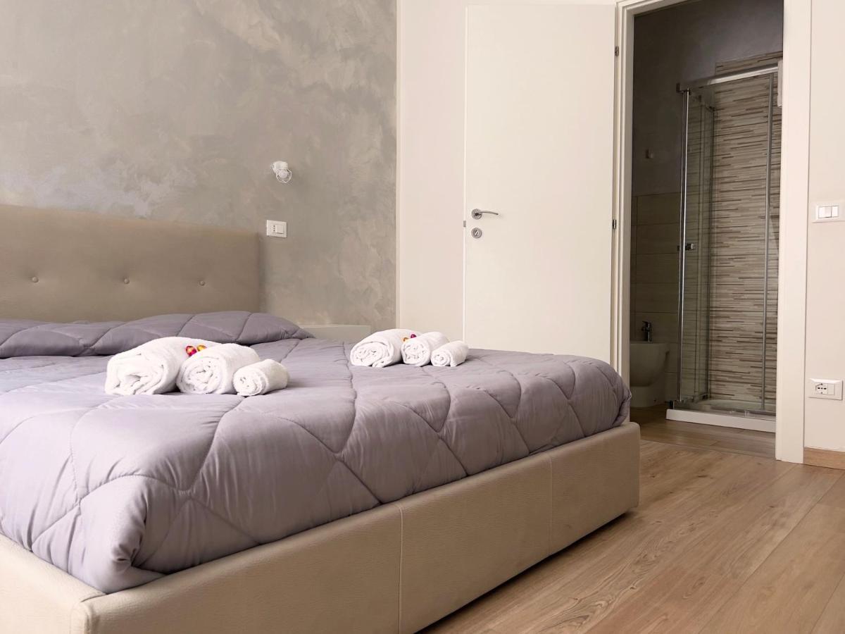 Butterfly B&B Livorno Bagian luar foto