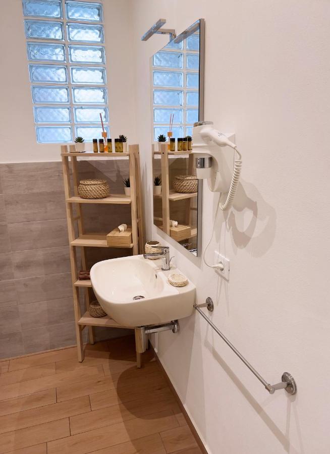 Butterfly B&B Livorno Bagian luar foto
